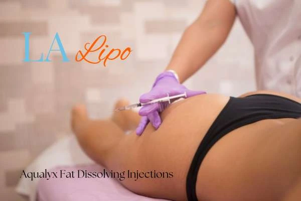 Woman having fat dissolving injections Borehamwood on thighs
