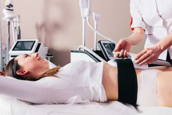 woman having body sculpting to help improve her body image and her mental health Borehamwood