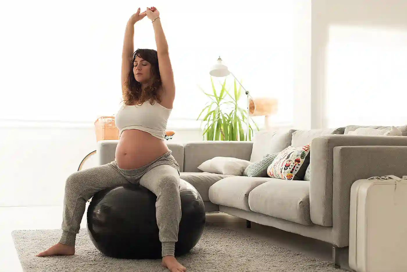 How to Support Your Core Safely During Pregnancy Borehamwood